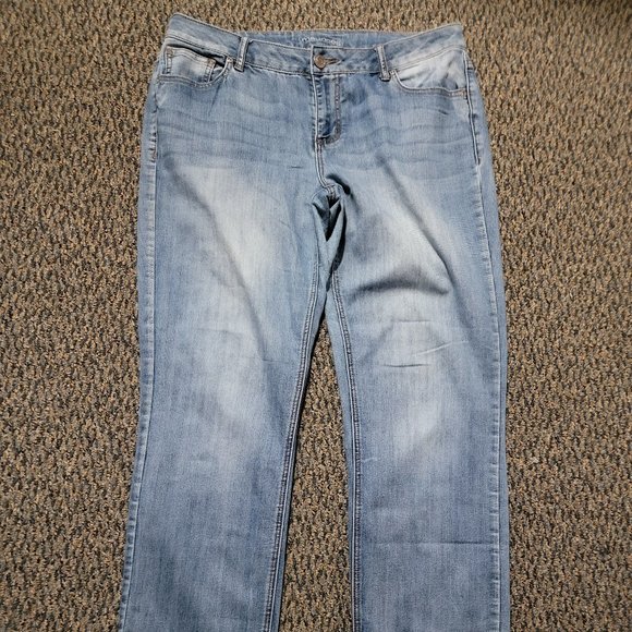 Maurice's Light Wash Size 12 Denim Jeans - Picture 3 of 14